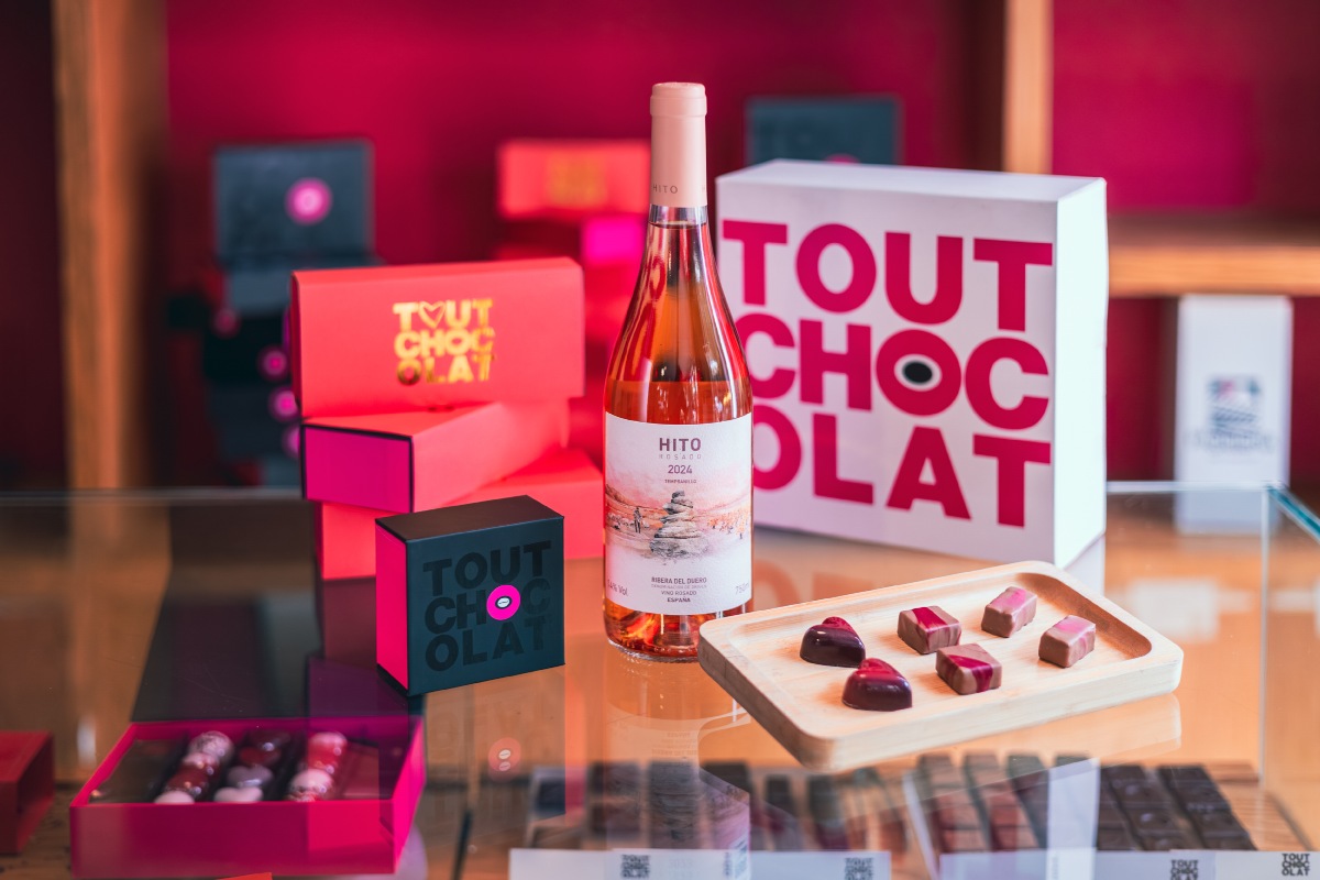 Vino rosado y bombones, el clásico que nunca falla