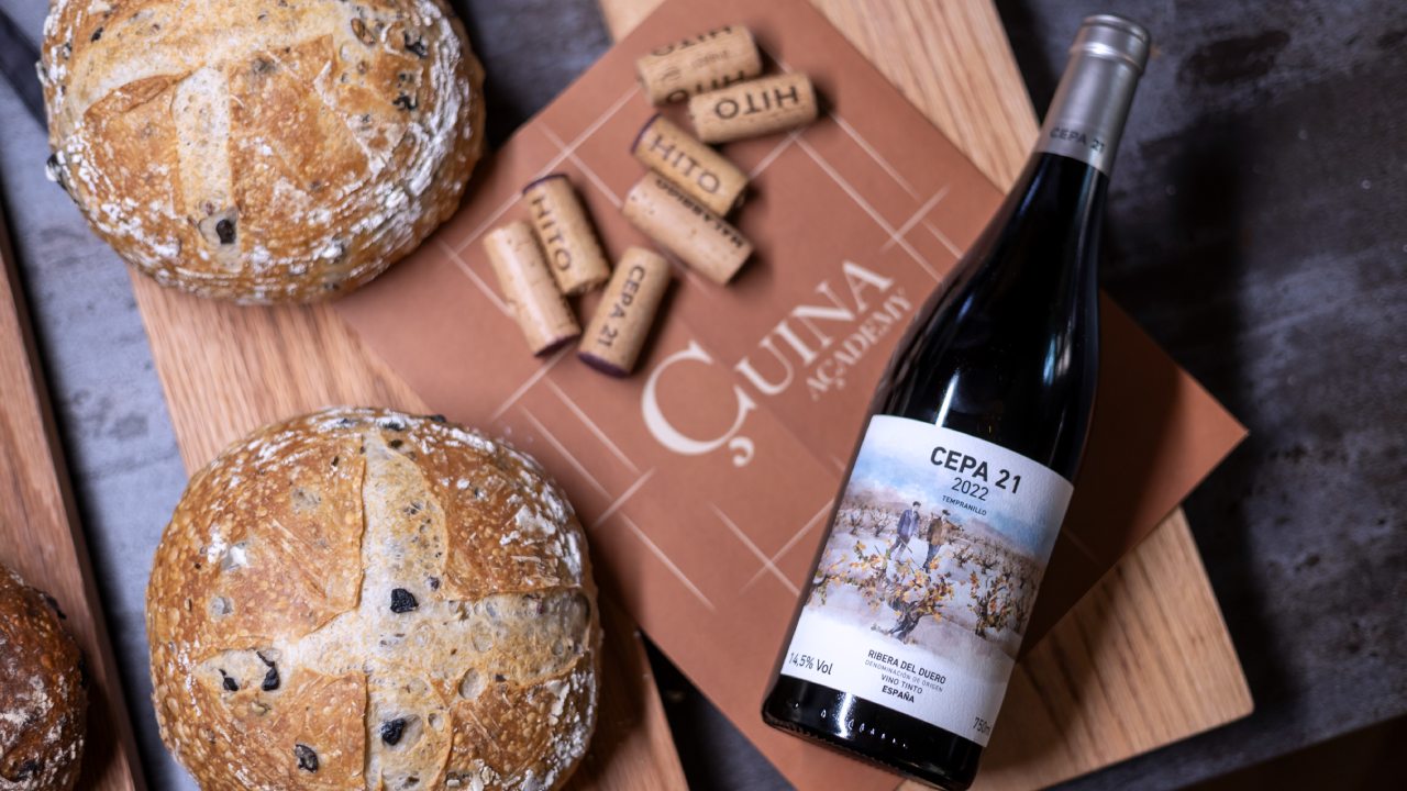 Entre pan y vino: cuatro formas de vivir Cepa 21 con Çuina