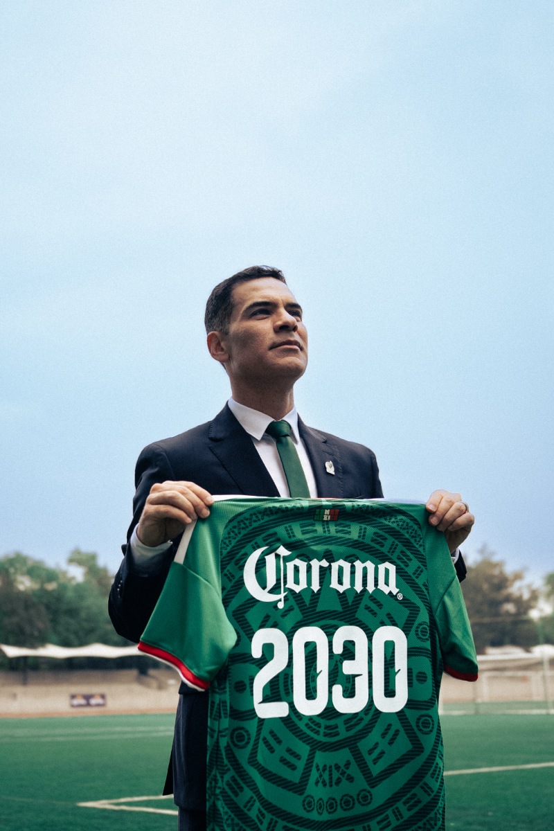 Corona renueva con la Selección Mexicana rumbo al 2030